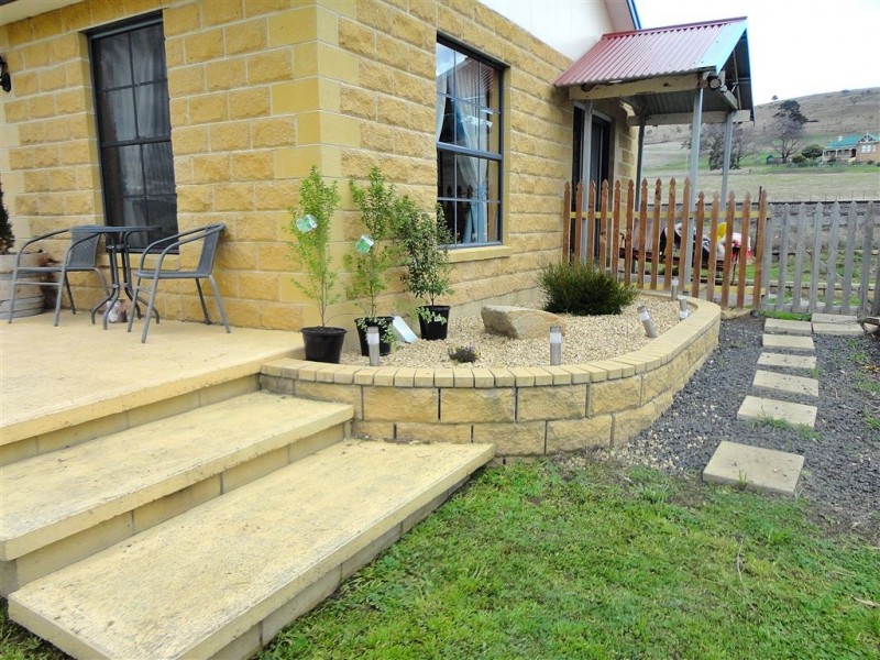 8 Station Street, Colebrook TAS 7027