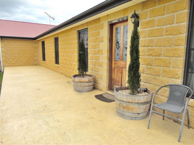 8 Station Street, Colebrook TAS 7027