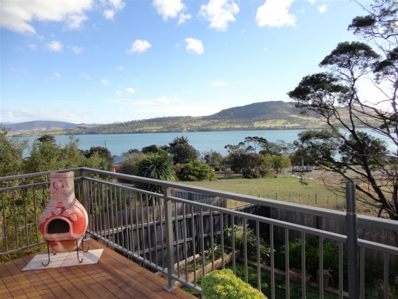 73 Reynolds Rd, Midway Point TAS 7171