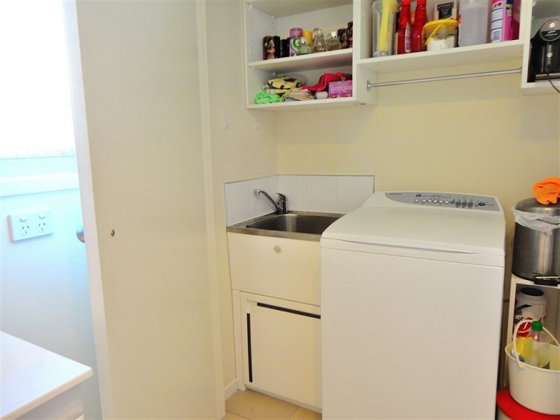 2/48 Gepp Parade, Derwent Park TAS 7009