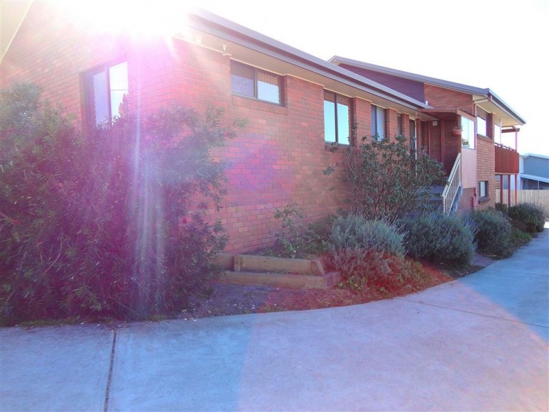 33 Raynors Road, Midway Point TAS 7171