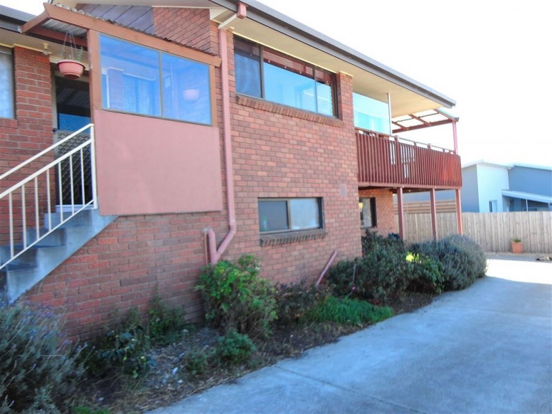33 Raynors Road, Midway Point TAS 7171
