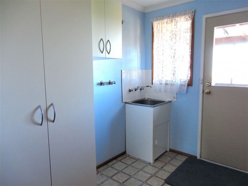 33 Raynors Road, Midway Point TAS 7171