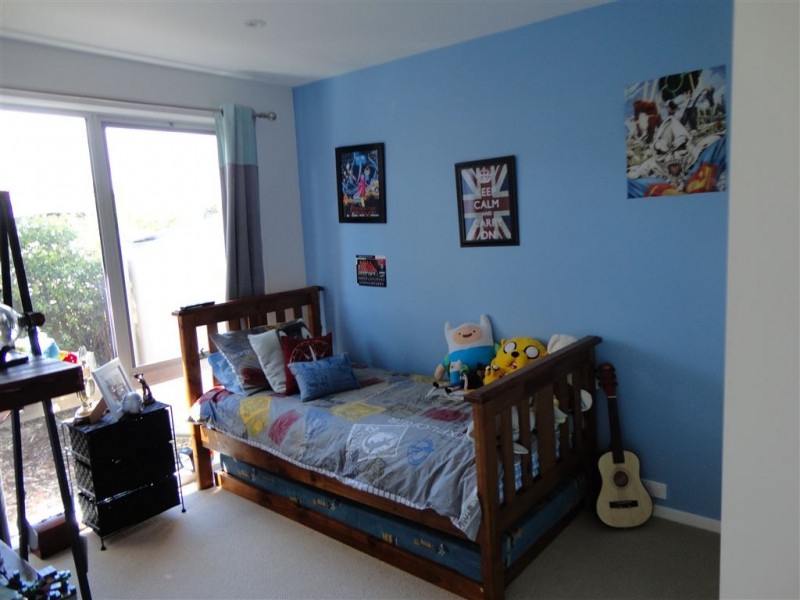 16 Erle Street, Carlton River TAS 7173