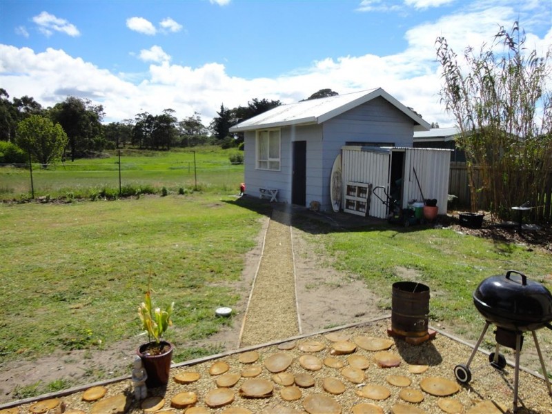 16 Erle Street, Carlton River TAS 7173