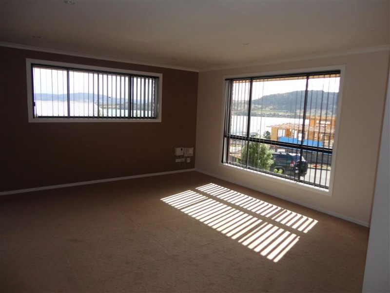 22 Abate Place, Midway Point TAS 7171