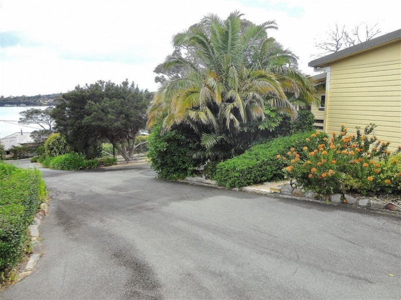 72 Barton Ave, Triabunna TAS 7190