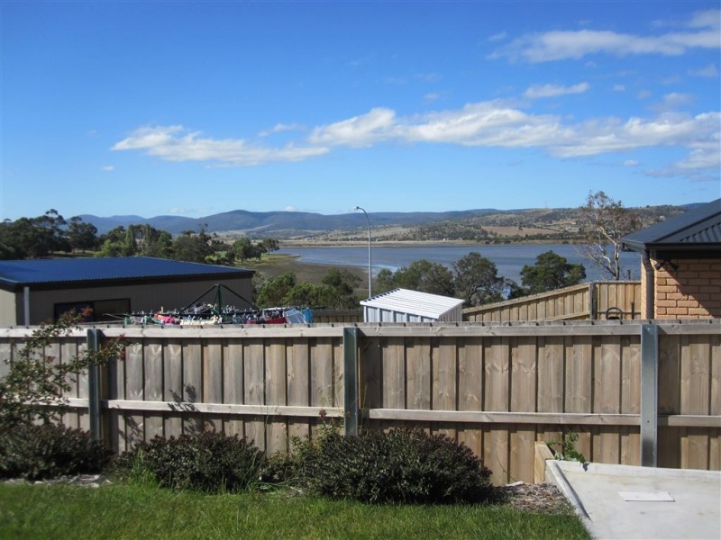 48 The Esplanade, Midway Point TAS 7171