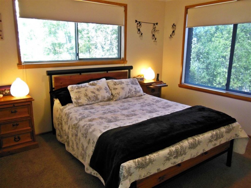 37 Pindos Drive, Tranmere TAS 7018