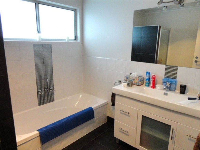 7 Piccolo Court, Mornington TAS 7018