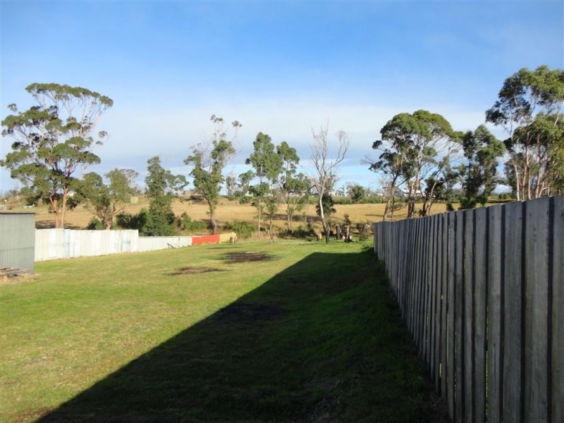 37 Bay Street, Dunalley TAS 7177