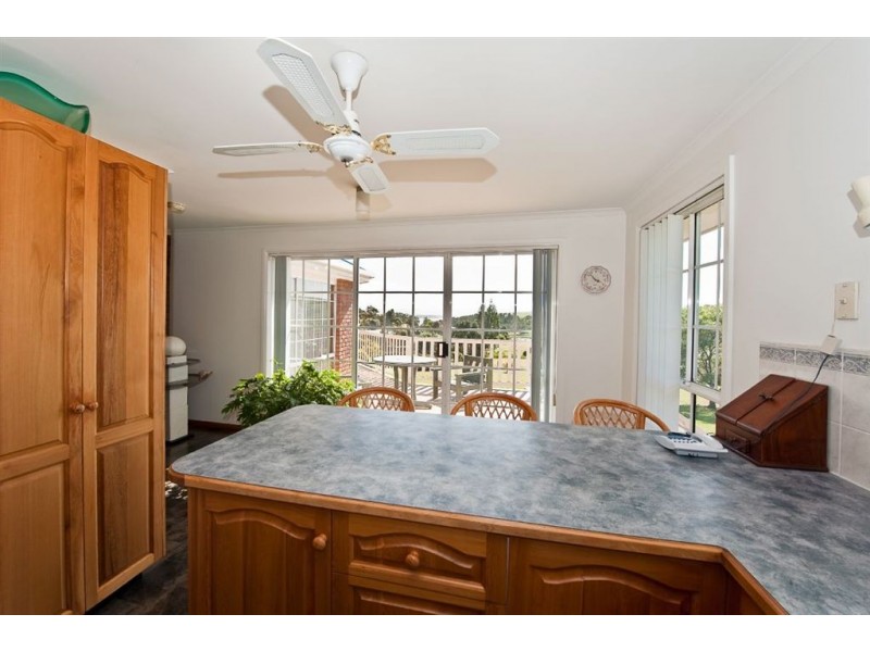 11 Wards Avenue, Lewisham TAS 7173