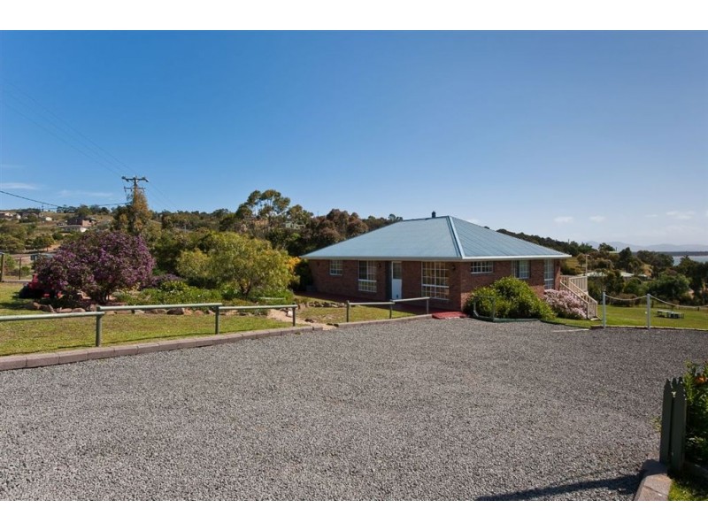 11 Wards Avenue, Lewisham TAS 7173
