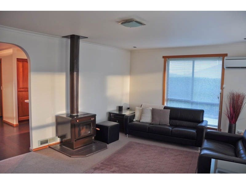 15 Ravensbourne Place, Old Beach TAS 7017