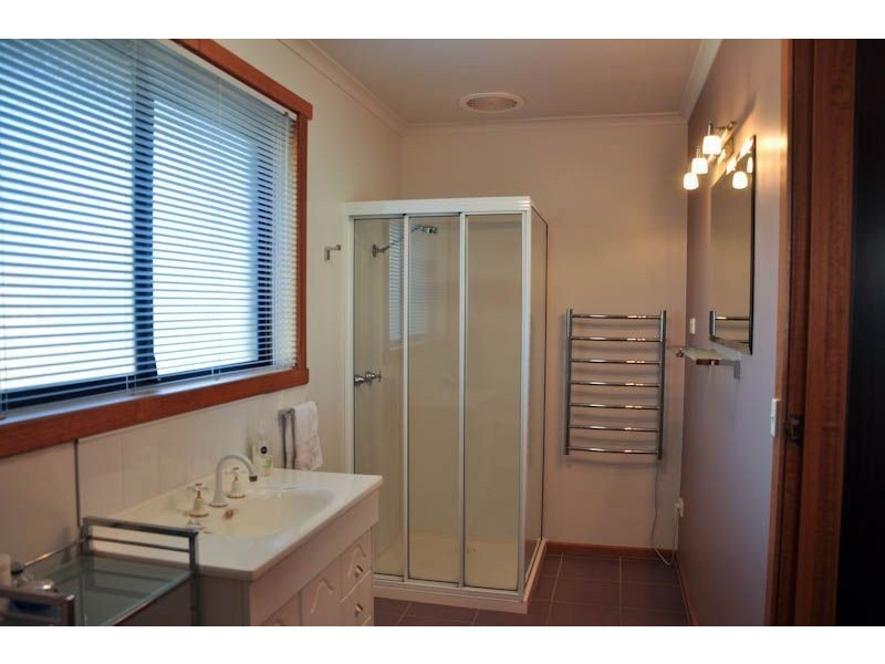 15 Ravensbourne Place, Old Beach TAS 7017