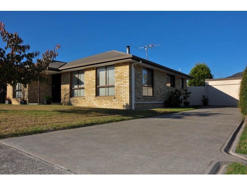 15 Ravensbourne Place, Old Beach TAS 7017
