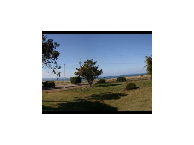 19 Esplanade, Seven Mile Beach TAS 7170