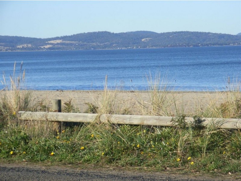 19 Esplanade, Seven Mile Beach TAS 7170