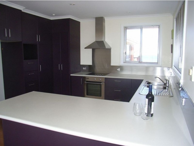 2/3 Kurrewa Court, Bellerive TAS 7018