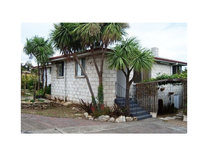 6 Fisher Drive, Herdsmans Cove TAS 7030