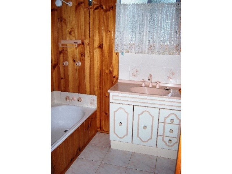 6 Fisher Drive, Herdsmans Cove TAS 7030