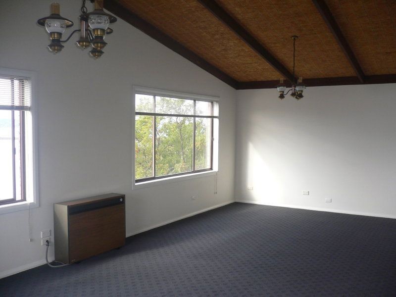 9 Esplanade, Midway Point TAS 7171