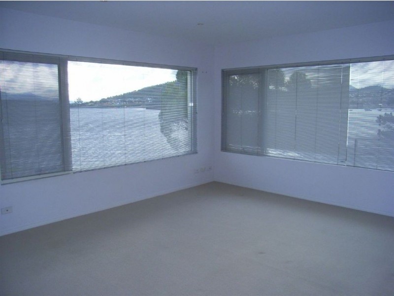 1/78A Esplanade, Rose Bay TAS 7015
