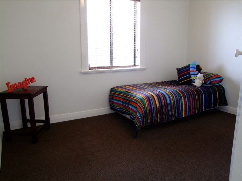 15 Arundel Street, Derwent Park TAS 7009