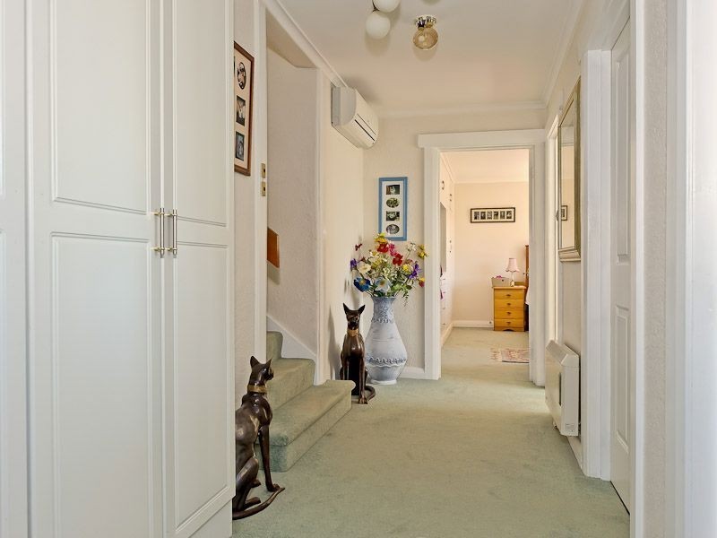 6 Chatsworth Street, Rose Bay TAS 7015