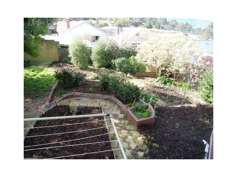 159 Augusta Road, Lenah Valley TAS 7008