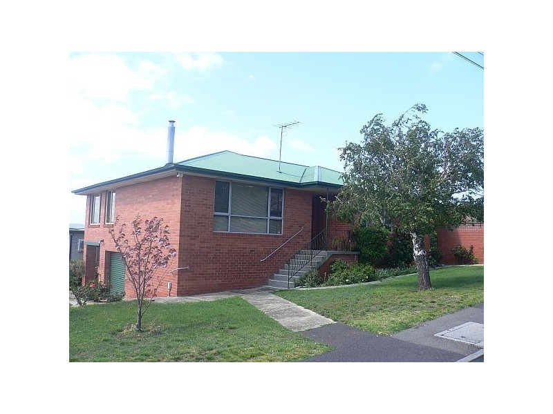 9 Beach Road, Midway Point TAS 7171