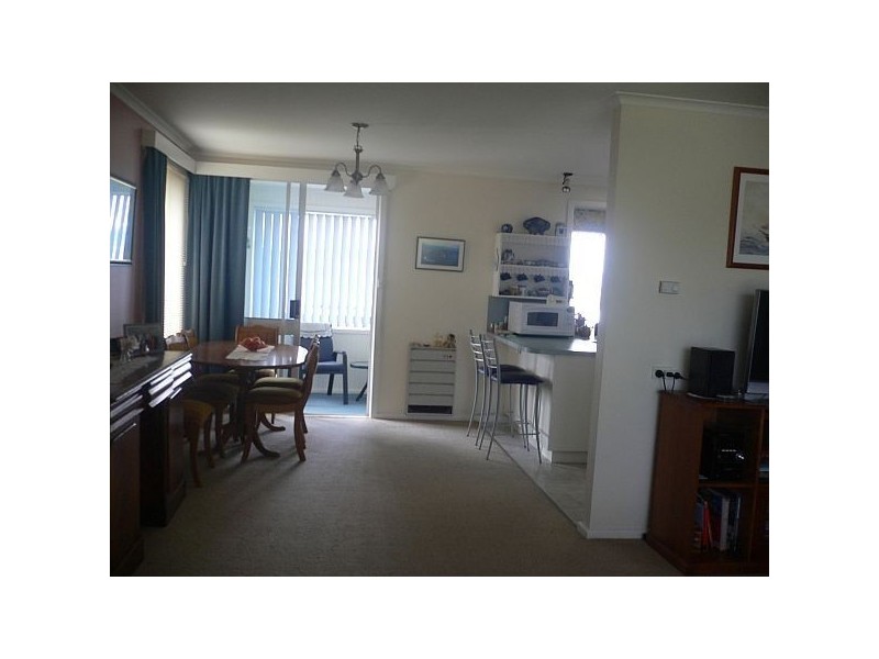9 Beach Road, Midway Point TAS 7171