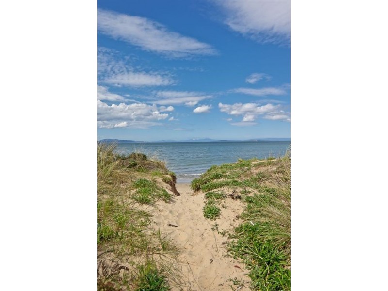 98 Balook Street, Lauderdale TAS 7021