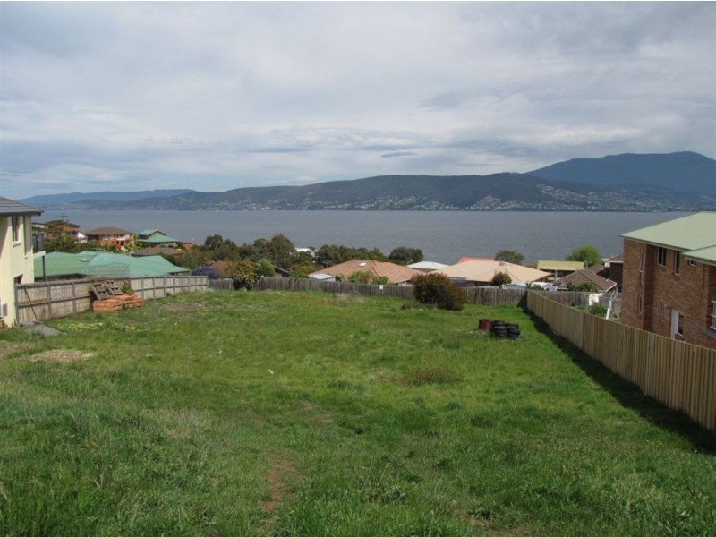 6 Intrigue Court, Tranmere TAS 7018