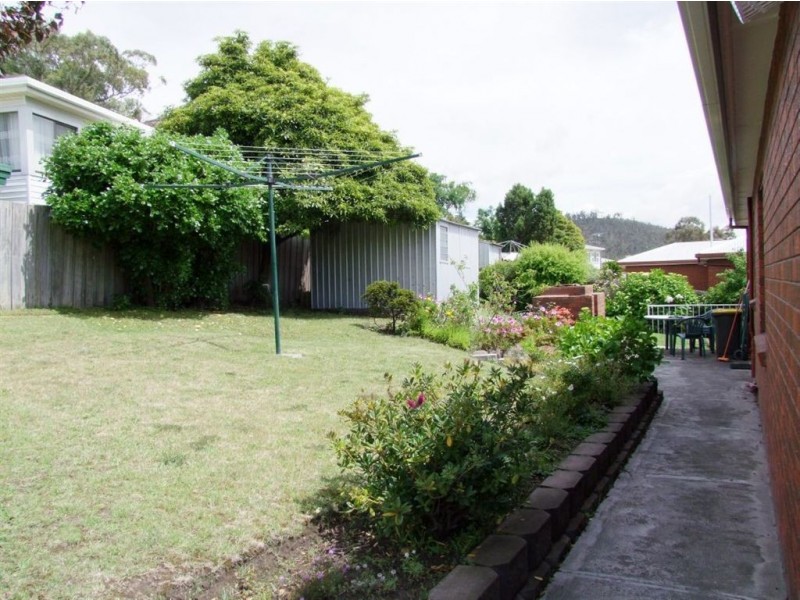 245 East Derwent Highway, Lindisfarne TAS 7015