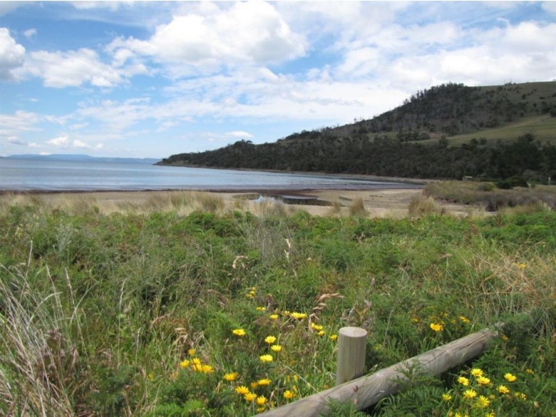 16 Esplanade, Seven Mile Beach TAS 7170