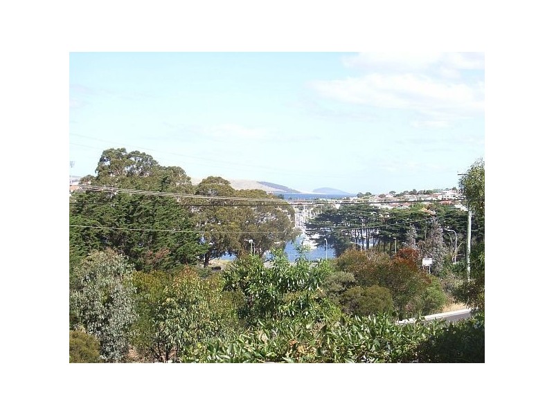 23 Bastick Street, Rosny TAS 7018