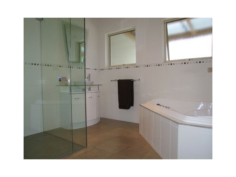 4 Rotary Place, Acton Park TAS 7170