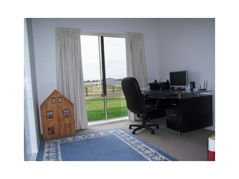 4 Rotary Place, Acton Park TAS 7170