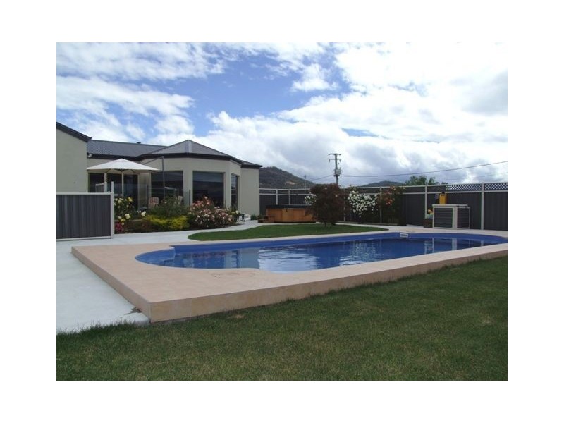 4 Rotary Place, Acton Park TAS 7170