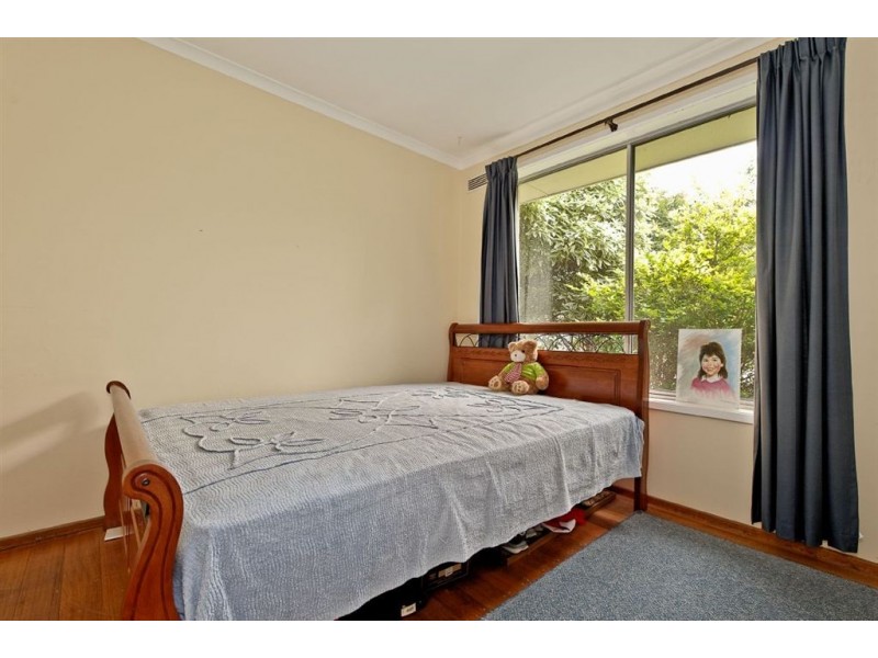 8 Duntroon Drive, Rokeby TAS 7019