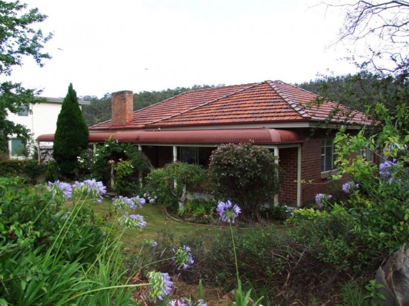 1 Granville Avenue, Geilston Bay TAS 7015