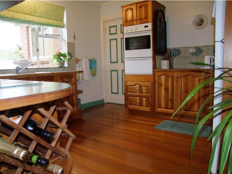 1 Granville Avenue, Geilston Bay TAS 7015