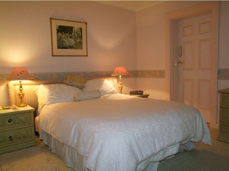 1 Granville Avenue, Geilston Bay TAS 7015