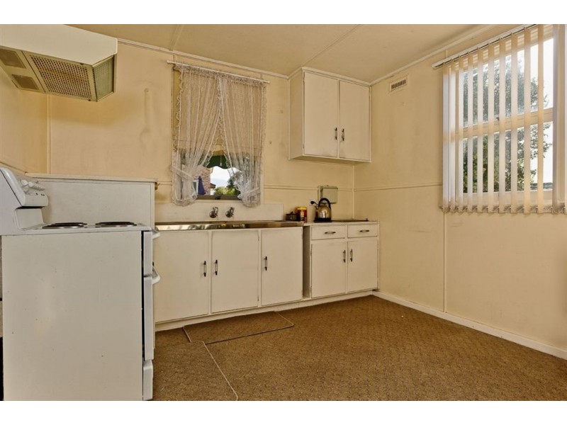 4 Flinders Street, Warrane TAS 7018