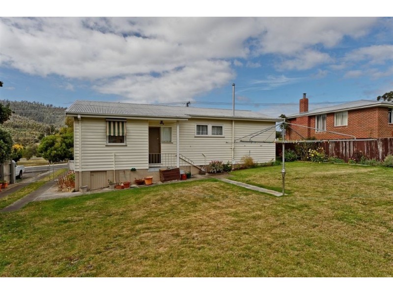 4 Flinders Street, Warrane TAS 7018