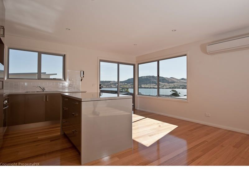 2/20 Northsun Place, Midway Point TAS 7171