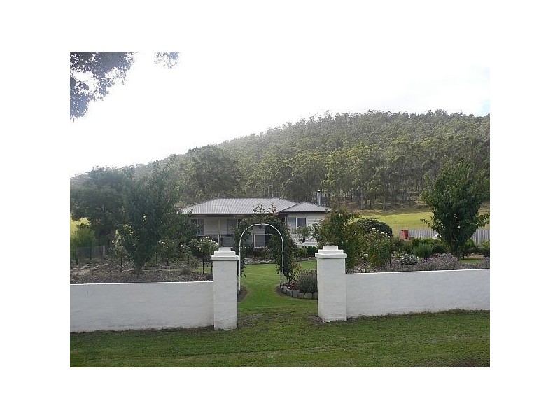 15 Wilsons Road, Deep Bay TAS 7112