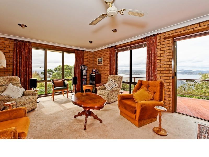 24 Invercargill Road, Mount Nelson TAS 7007