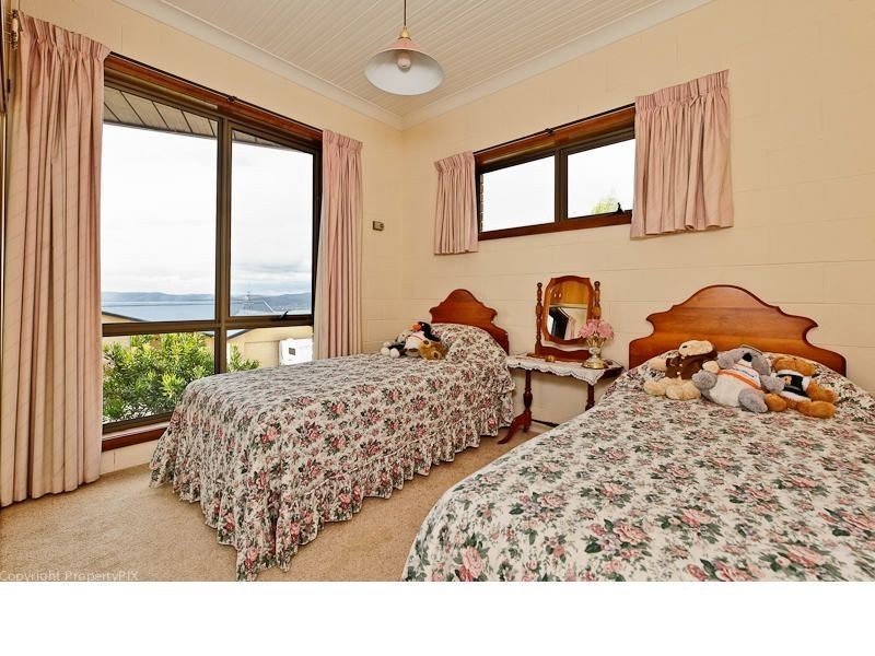 24 Invercargill Road, Mount Nelson TAS 7007